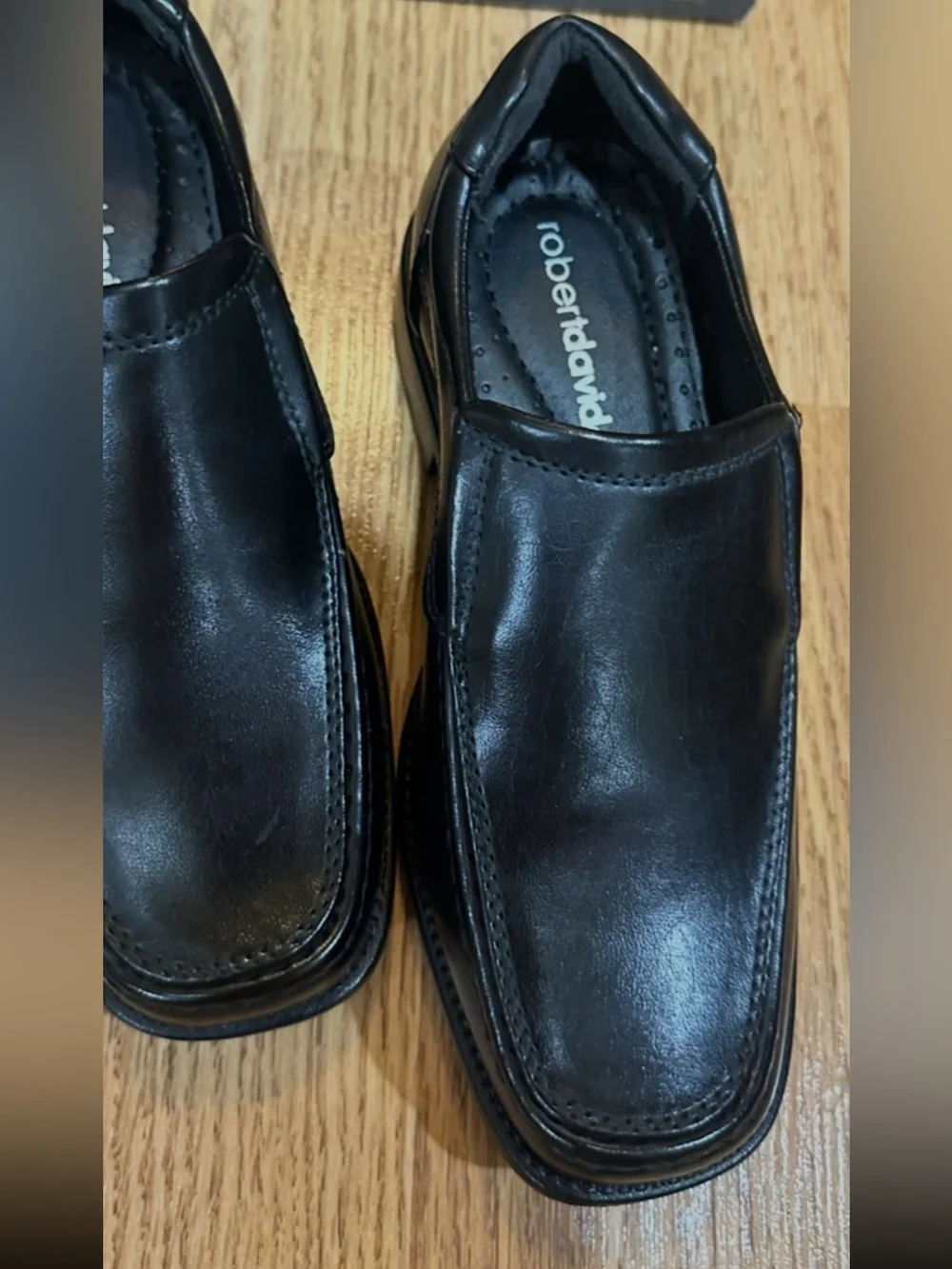 ROBERT DAVID boys/kids size 12.5 black dress shoe in original box